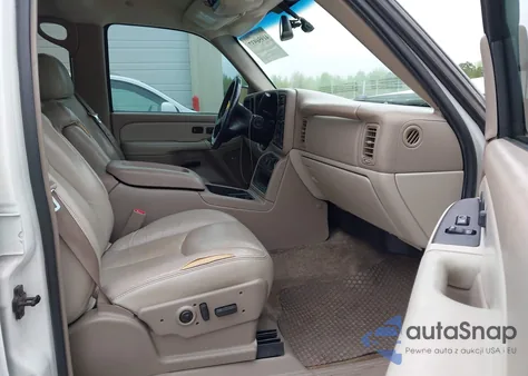 2003 Chevrolet Tahoe Lt z USA, uszkodzony, nr VIN 1GNEC13Z93R305114